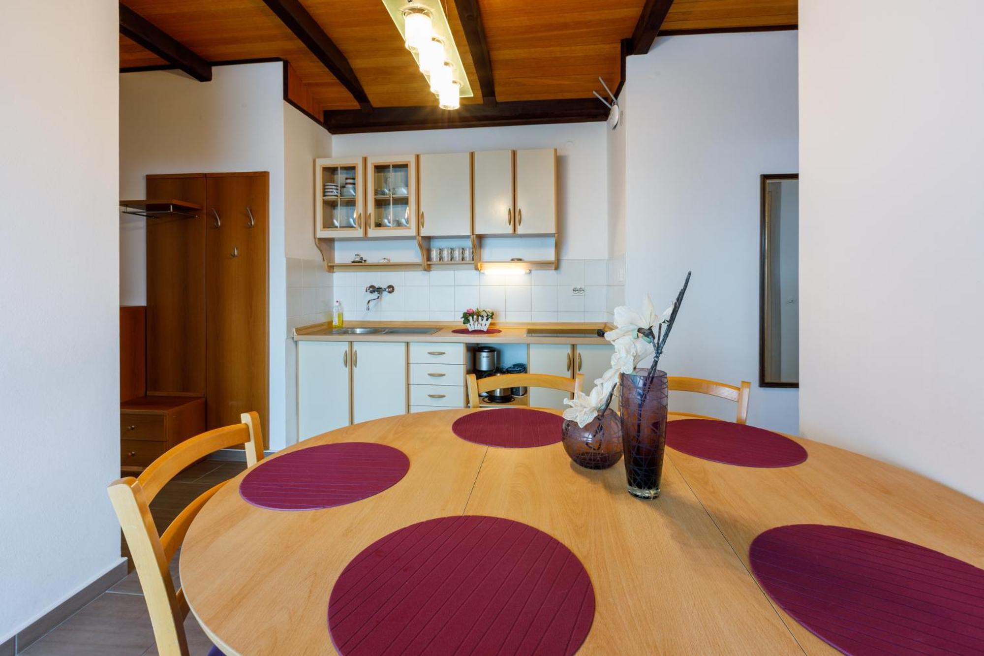 Apartmani Visnja Crikvenica Exterior photo